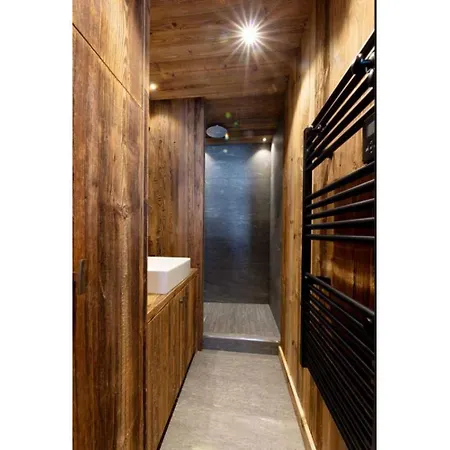 Modern 2 Bedroom Apartment, Close To Ski Lifts Megeve Exterior photo