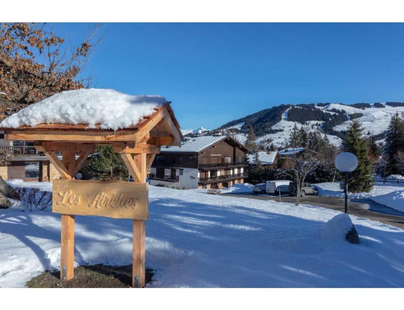 Modern 2 Bedroom Apartment, Close To Lifts Apartment *